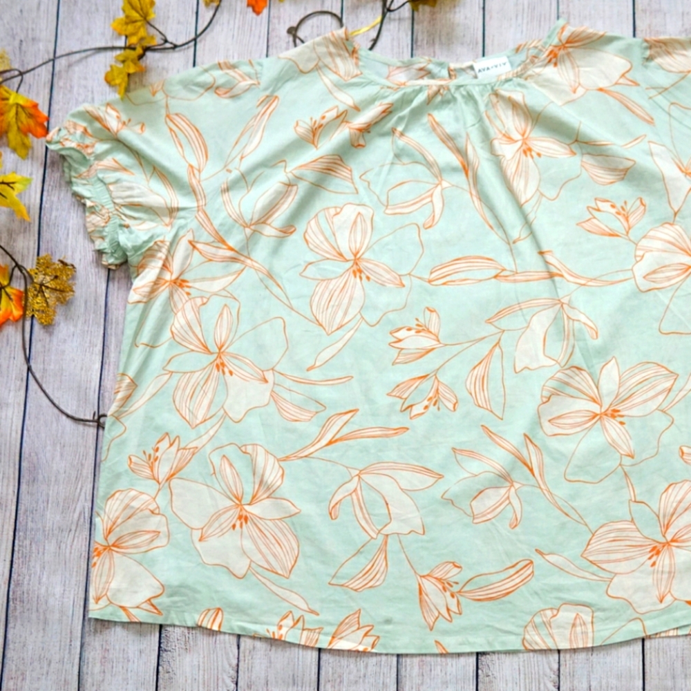 Ava & Viv Plus Size Floral Top Size: 3X